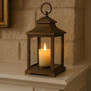 Antique Brass Battery Operated LED Candle Lamp Traditional Style Lantern For Classic Living Room Fireplace Mantel